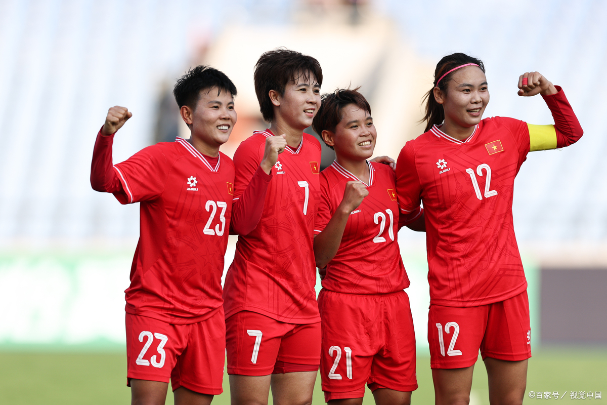 国足女足提高实力，迎接新一轮挑战